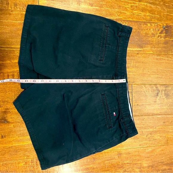 Tommy Hilfiger Classic Black Shorts Women’s Size 12 - Picture 10 of 10